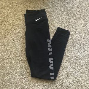 Nike leggings